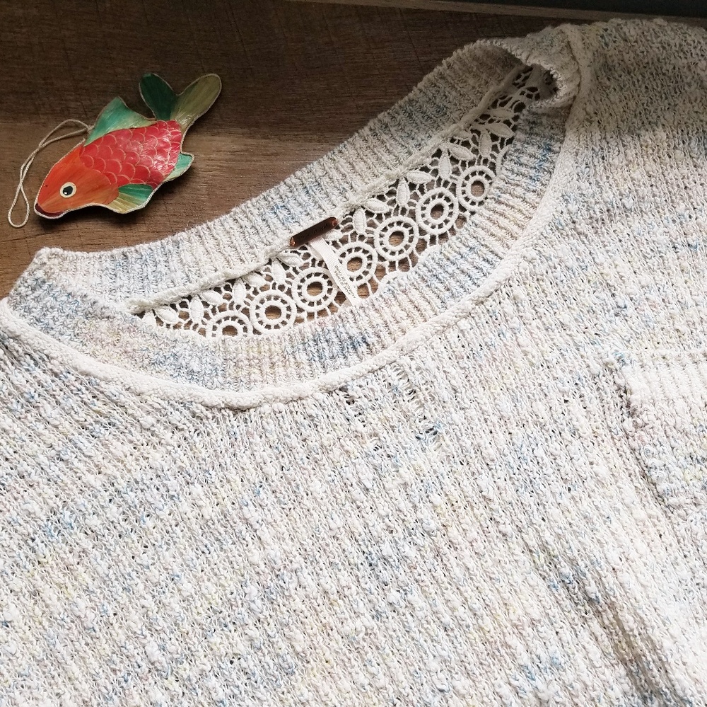 🍁SOLD🍁Free People Lace Back Sweater - Picture 3 of 5
